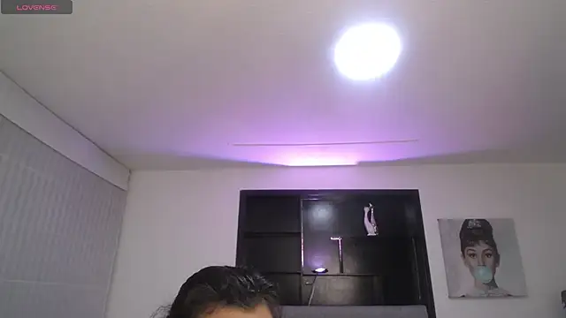 Snapshot of Wendy_1_ chatting on 06-04-26, 02:16 Wendy 1 online show from 06-04-26, 02:16