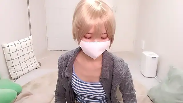 Snapshot of -Hayate- chatting on 02-26-26, 06:24 -Hayate- online show from 02-26-26, 06:24