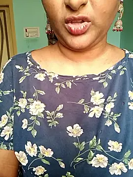 Snapshot of Telugusrija chatting on 02-21-26, 10:17 Telugusrija online show from 02-21-26, 10:17