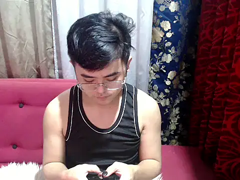 Snapshot of cute_asian22 chatting on 02-23-26, 01:12 cute asian22 online show from 02-23-26, 01:12