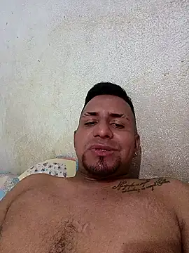 Snapshot of Aldajunior chatting on 04-06-26, 11:22 Aldajunior online show from 04-06-26, 11:22