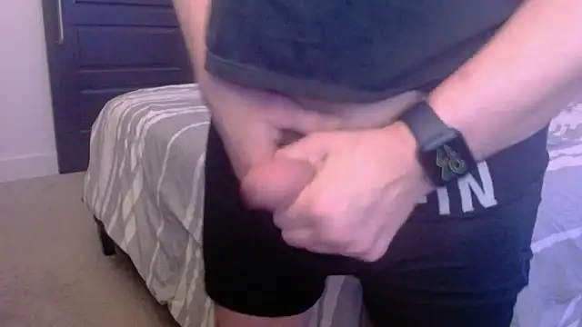 Snapshot of BlameItOnJunior chatting on 04-10-26, 11:17 BlameItOnJunior online show from 04-10-26, 11:17