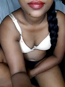 Snapshot of waishu12 chatting on 05-03-26, 01:04 waishu12 online show from 05-03-26, 01:04