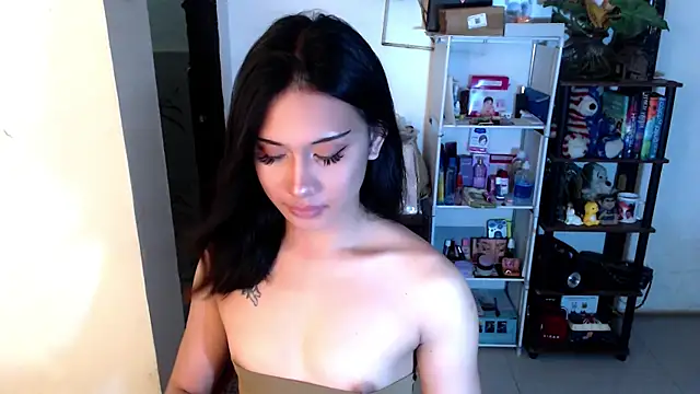 sweetasian zoe online show from 04-15-26, 05:02