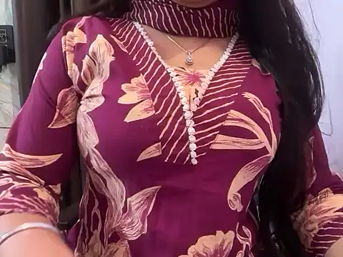 Snapshot of Avneet_kaurr1 chatting on 06-02-26, 03:06 Avneet kaurr1 online show from 06-02-26, 03:06