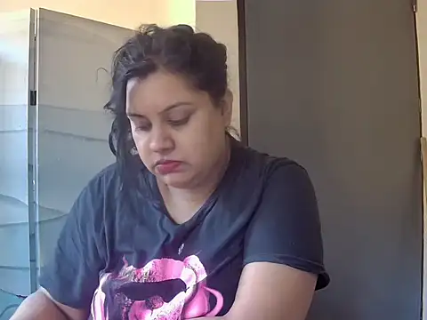 Snapshot of MistressMileenaMiami chatting on 06-09-26, 08:04 MistressMileenaMiami online show from 06-09-26, 08:04