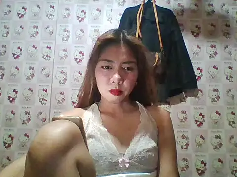 Snapshot of hot_sexy27 chatting on 06-12-26, 05:49 hot sexy27 online show from 06-12-26, 05:49
