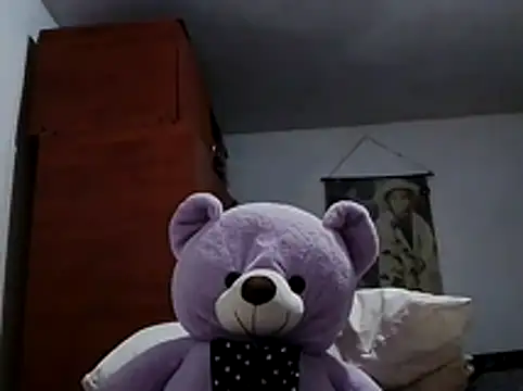 tefutbin3 online show from 04-18-26, 06:21