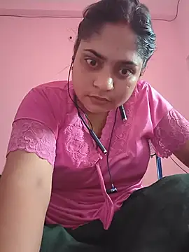 Snapshot of Aanushaka chatting on 05-17-26, 08:58 Aanushaka online show from 05-17-26, 08:58