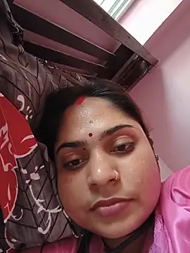 Snapshot of Aanushaka chatting on 05-20-26, 09:28 Aanushaka online show from 05-20-26, 09:28