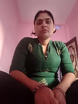Snapshot of Aanushaka chatting on 05-09-26, 12:25 Aanushaka online show from 05-09-26, 12:25