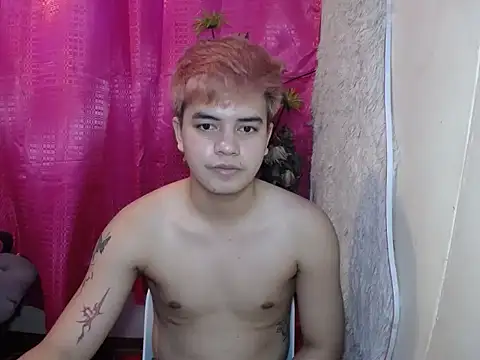 Snapshot of urbigcutienasio chatting on 06-20-26, 01:38 urbigcutienasio online show from 06-20-26, 01:38