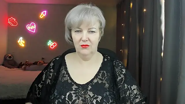 Snapshot of Mary-Leee chatting on 04-21-26, 07:48 Mary-Leee online show from 04-21-26, 07:48