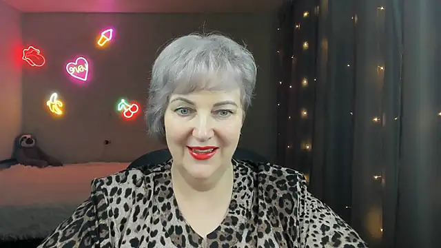 Mary-Leee online show from 03-13-26, 09:25