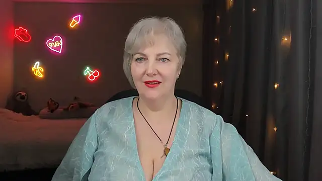 Mary-Leee online show from 04-03-26, 09:10