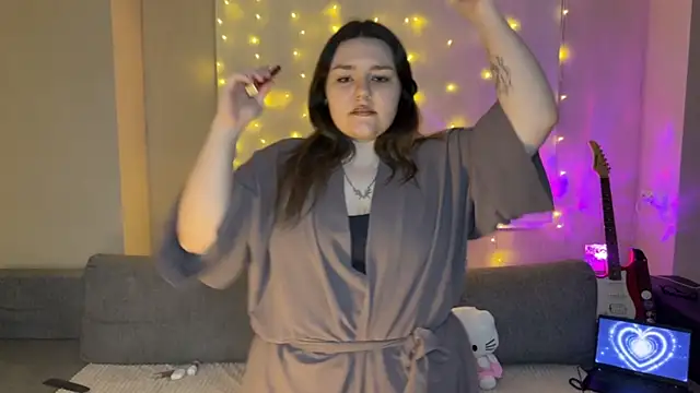 Snapshot of RiotKitten1 chatting on 03-02-26, 12:33 RiotKitten1 online show from 03-02-26, 12:33