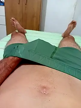 Snapshot of erotil_1 chatting on 06-15-26, 03:18 erotil 1 online show from 06-15-26, 03:18