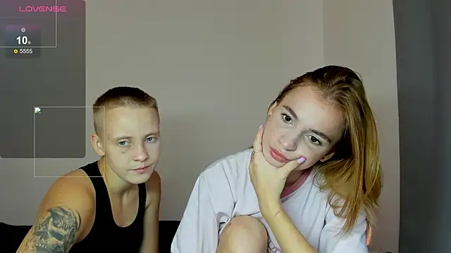 Stacey Brow online show from 07-08-26, 01:41