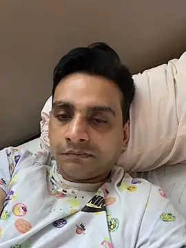 online4u08 online show from 03-11-26, 04:23