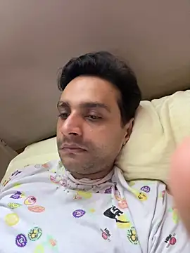 online4u08 online show from 04-01-26, 04:37