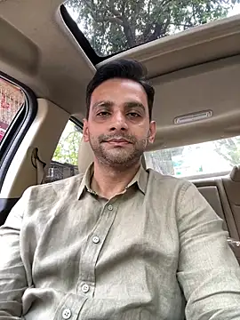 online4u08 online show from 03-06-26, 03:45