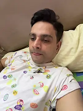 online4u08 online show from 03-06-26, 04:02