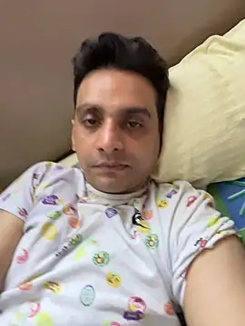 online4u08 online show from 03-08-26, 03:04