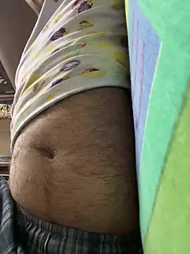 Snapshot of online4u08 chatting on 02-25-26, 04:29 online4u08 online show from 02-25-26, 04:29