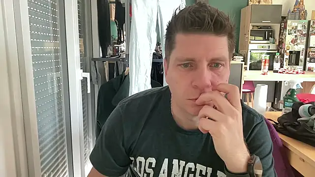 Minmoi1984 online show from 03-10-26, 07:56