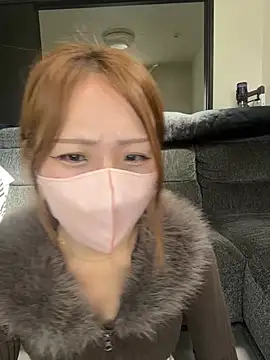 Snapshot of _RAN_ch chatting on 05-17-26, 10:54 RAN ch online show from 05-17-26, 10:54