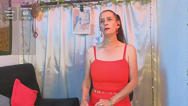 LeanaMaturee online show from 03-25-26, 12:26