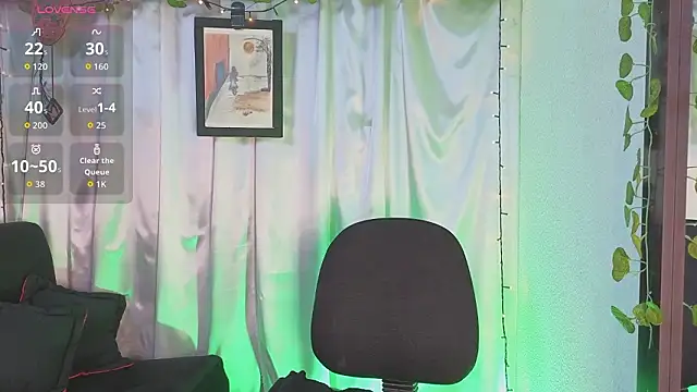 LeanaMaturee online show from 03-28-26, 12:06