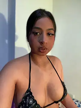 Snapshot of miss__cataleya chatting on 04-29-26, 01:54 miss cataleya online show from 04-29-26, 01:54