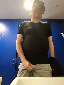 eruzam59000 online show from 03-07-26, 11:21