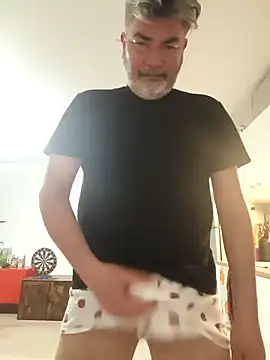 eruzam59000 online show from 04-08-26, 06:53