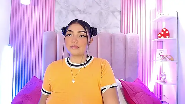 Snapshot of ArianaRougee chatting on 05-07-26, 10:40 ArianaRougee online show from 05-07-26, 10:40