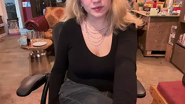 chatonxxx online show from 03-03-26, 07:21