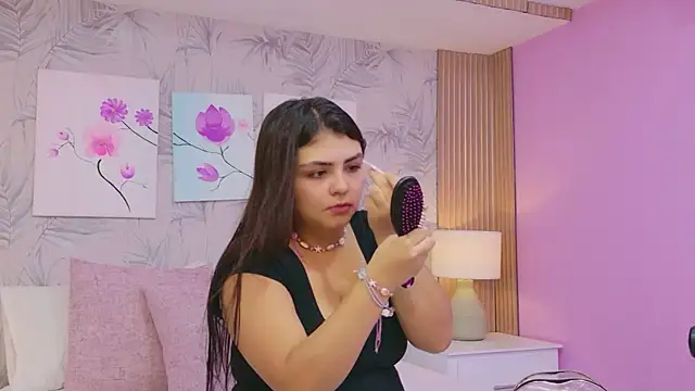 EmmaLeens online show from 03-21-26, 11:47