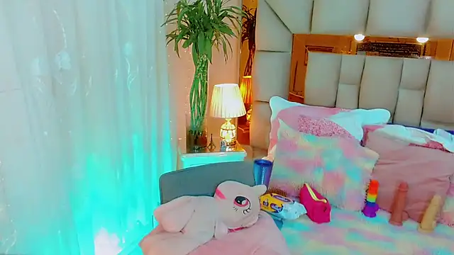 hot luckyangel01 online show from 07-05-26, 01:18