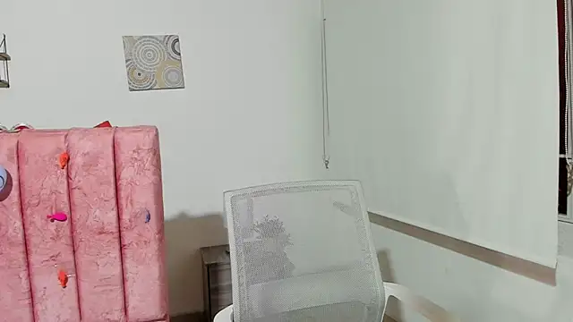 Snapshot of Maverick_angel chatting on 03-02-26, 02:35 Maverick angel online show from 03-02-26, 02:35