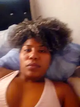 Snapshot of MarySweetieHot chatting on 02-25-26, 06:19 MarySweetieHot online show from 02-25-26, 06:19