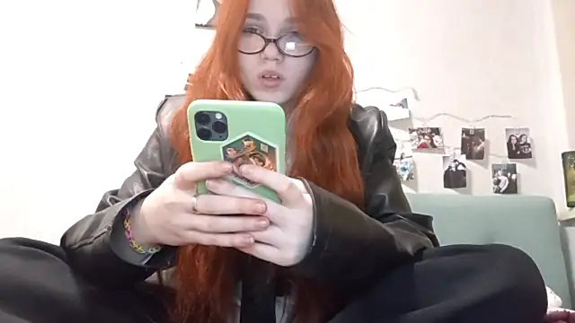 DizzyRina online show from 02-24-26, 03:24