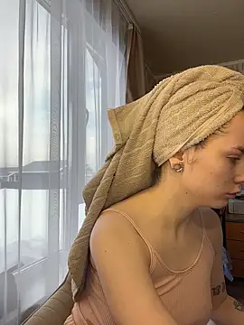 DivaAurum online show from 03-16-26, 07:34