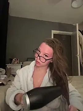 Bellesweett online show from 04-07-26, 07:15