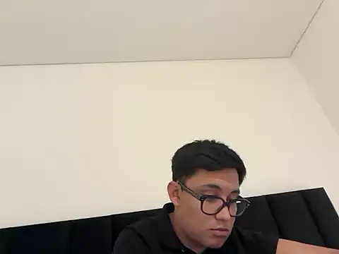 enzo 13 online show from 02-22-26, 10:00