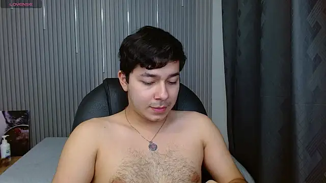 Julian Smith21 online show from 04-25-26, 01:08