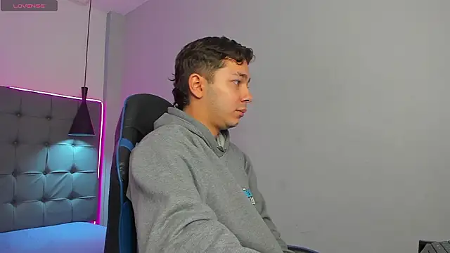 Julian Smith21 online show from 02-25-26, 12:16