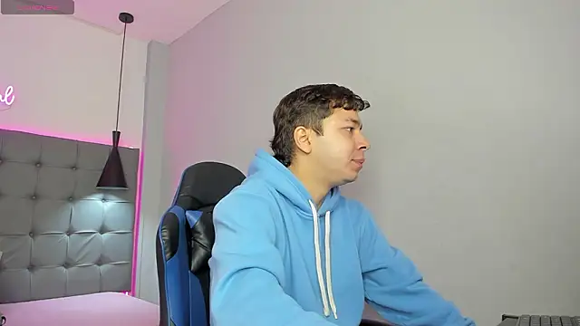 Julian Smith21 online show from 03-13-26, 12:43