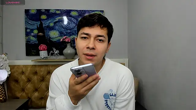 Snapshot of Julian_Smith21 chatting on 07-19-26, 03:37 Julian Smith21 online show from 07-19-26, 03:37