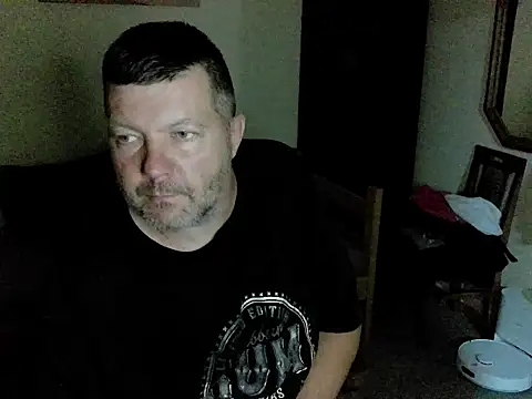 Snapshot of pozitiva000 chatting on 06-16-26, 07:47 pozitiva000 online show from 06-16-26, 07:47